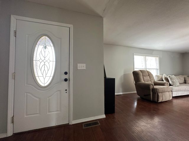 3524 E State Highway Cc, Fair Grove, MO 65648