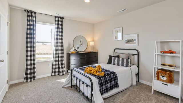 2438 SE Creekhill Way, West Des Moines, IA 50265
