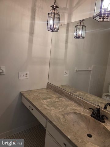 1209 PERRY WILLIAM DR, Mclean, VA 22101