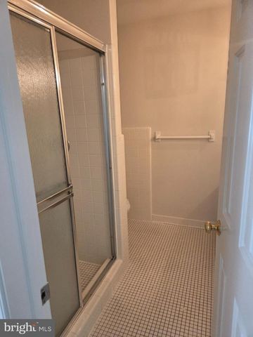 1209 PERRY WILLIAM DR, Mclean, VA 22101