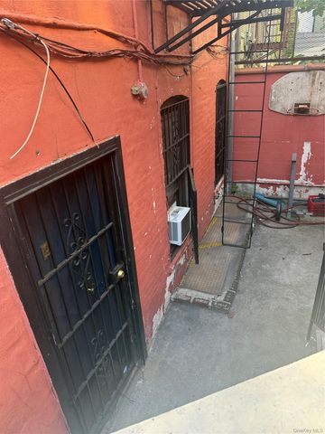 2186 Washington Avenue, Bronx, NY 10457