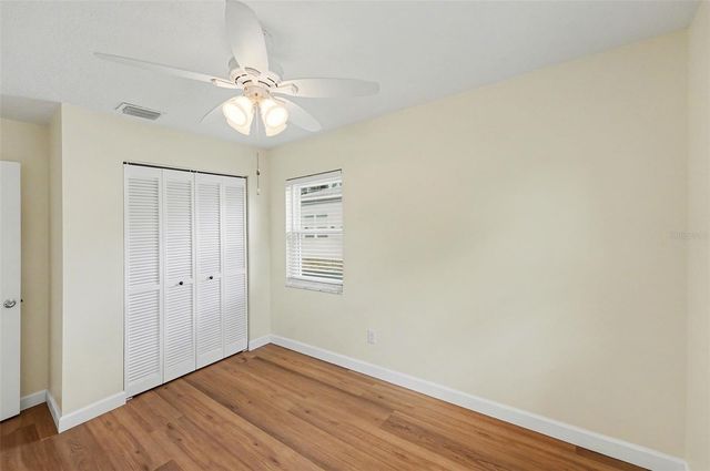 9605 N EDISON AVENUE, Tampa, FL 33612