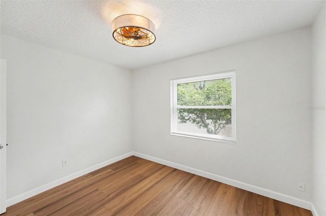 9605 N EDISON AVENUE, Tampa, FL 33612