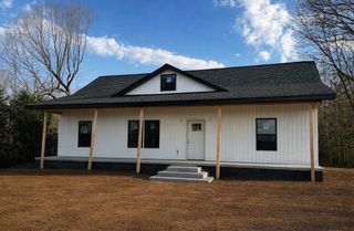 1239 N Main St, N, Tennessee Ridge, TN 37178