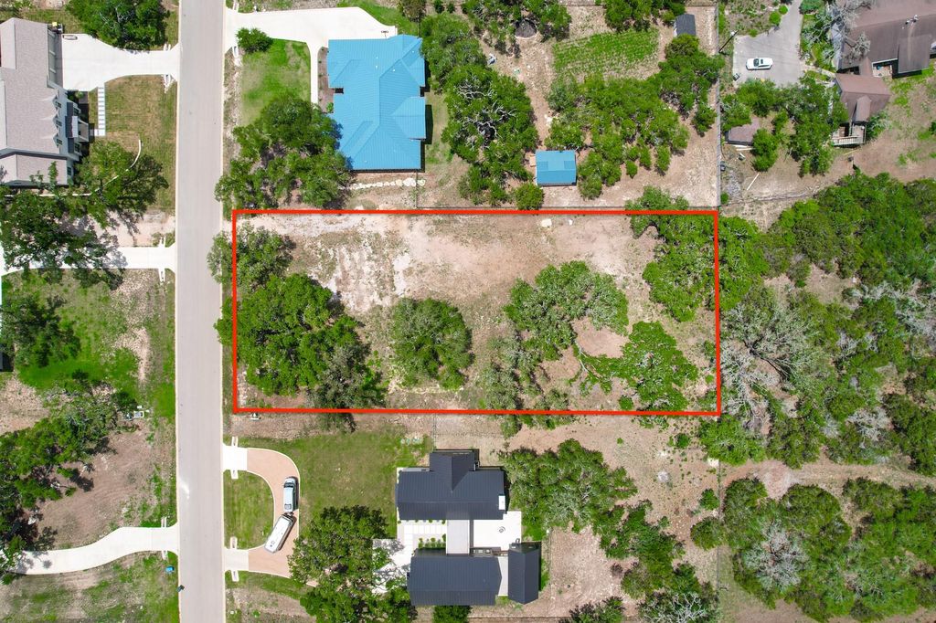 175 Charro Vista DR, Driftwood, TX 78619