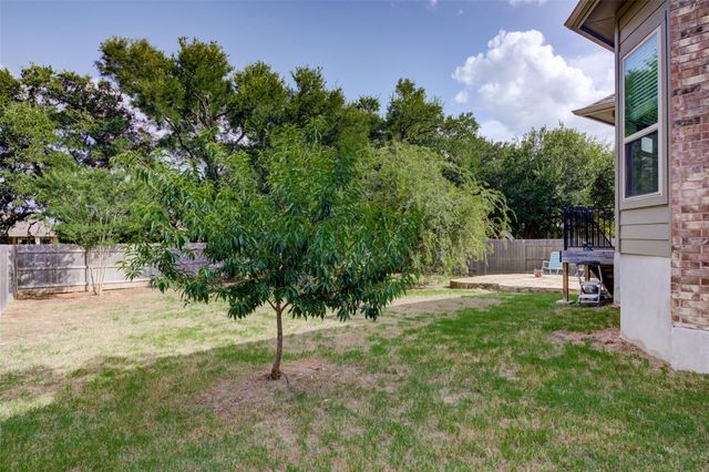 175 Goshen DR, Dripping Springs, TX 78620