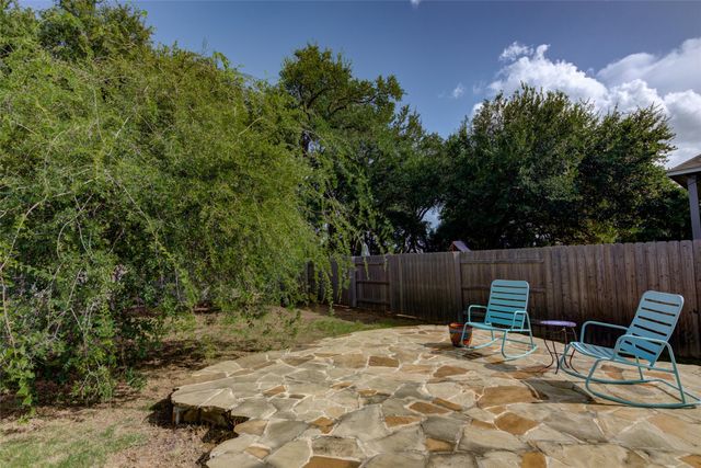 175 Goshen DR, Dripping Springs, TX 78620