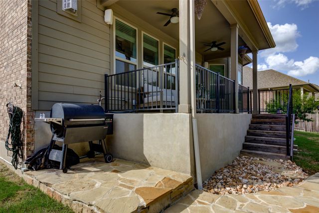 175 Goshen DR, Dripping Springs, TX 78620