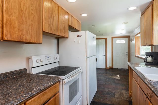 218 ANTOINETTE AVENUE, Fairbanks, AK 99701