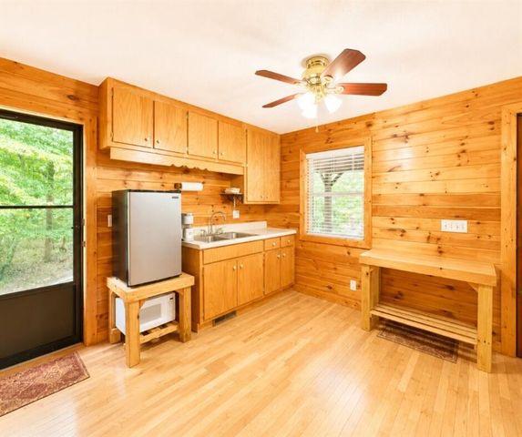 937 Aurora Lane, Ranger, GA 30735