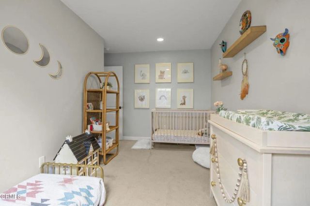 630 Redwood Avenue, Ventura, CA 93003