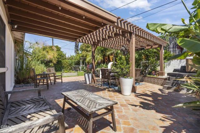 630 Redwood Avenue, Ventura, CA 93003