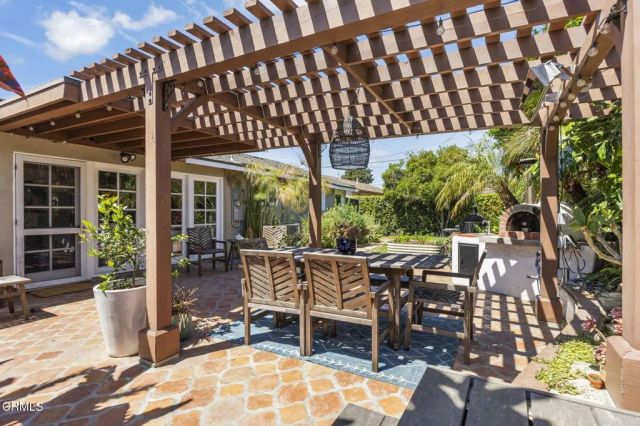 630 Redwood Avenue, Ventura, CA 93003