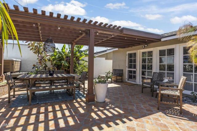 630 Redwood Avenue, Ventura, CA 93003