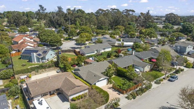 630 Redwood Avenue, Ventura, CA 93003