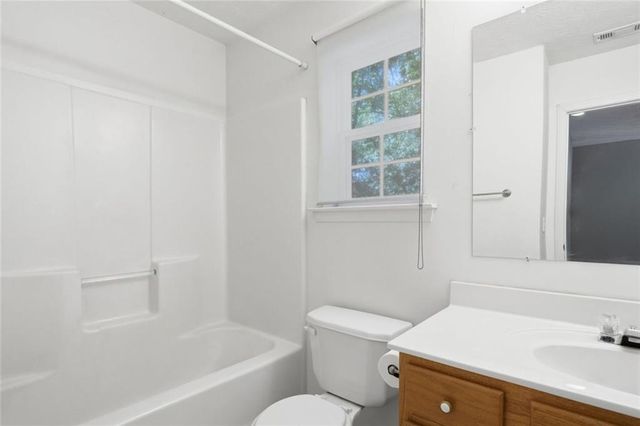 337 W Oaks Trail, Woodstock, GA 30188