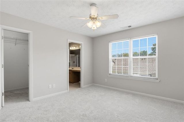 337 W Oaks Trail, Woodstock, GA 30188
