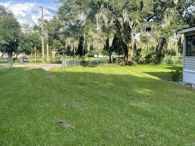 8585 CAREY ROAD, Lithia, FL 33547