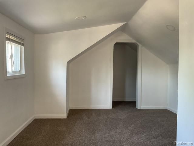 7235 Maxwell Avenue, Warren, MI 48091