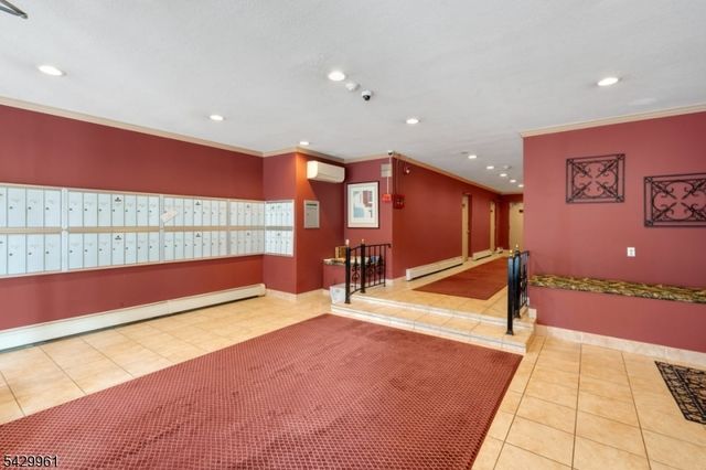 20 Jefferson St A8, Hackensack City, NJ 07601
