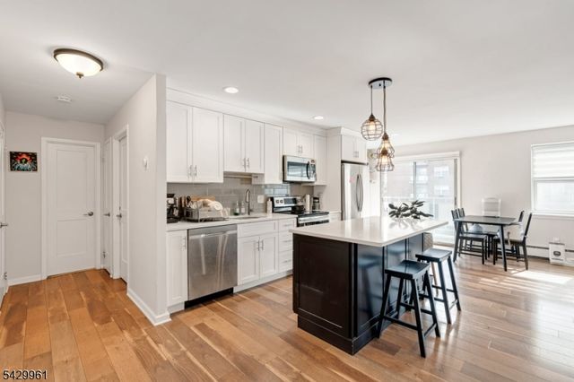20 Jefferson St A8, Hackensack City, NJ 07601