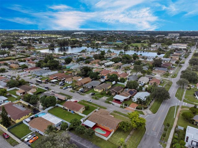 19102 NW 33rd Pl 19102, Miami Gardens, FL 33056