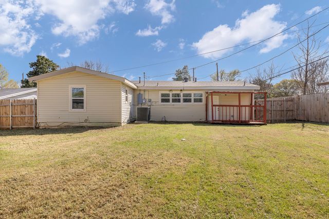 6431 Jerrell Street, North Richland Hills, TX 76180