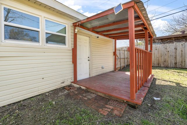 6431 Jerrell Street, North Richland Hills, TX 76180