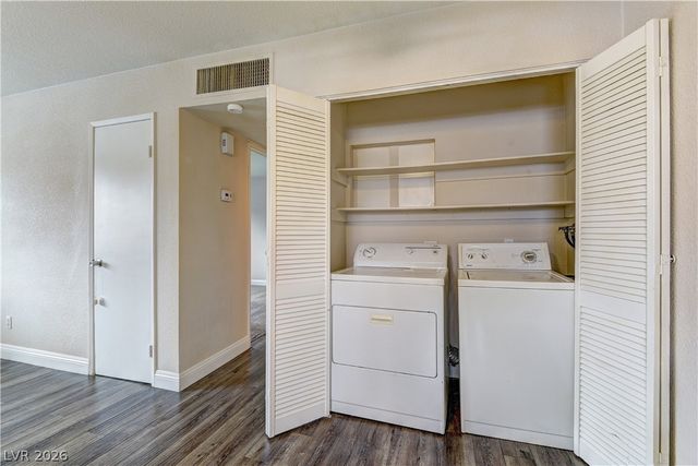 4666 Monterey Circle 4, Las Vegas, NV 89169