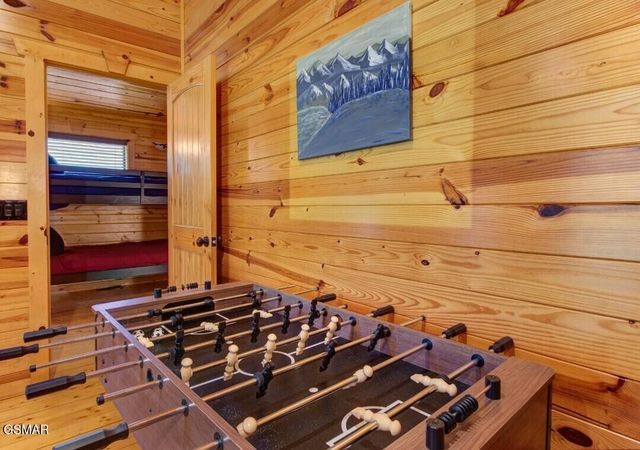 156 White Oak Resort Way, Gatlinburg, TN 37738