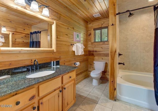 156 White Oak Resort Way, Gatlinburg, TN 37738