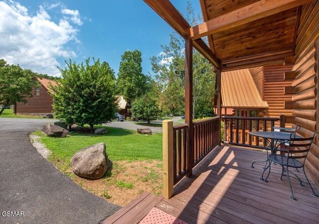 156 White Oak Resort Way, Gatlinburg, TN 37738