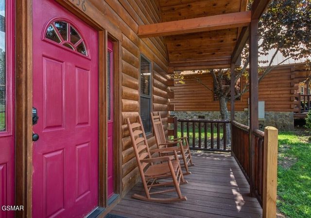 156 White Oak Resort Way, Gatlinburg, TN 37738