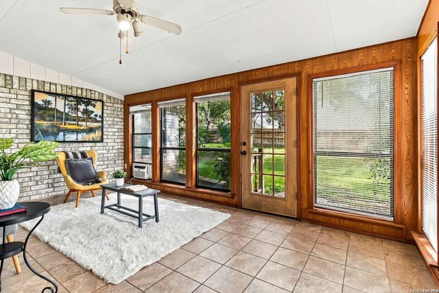 850 MISSION HILLS DR, New Braunfels, TX 78130