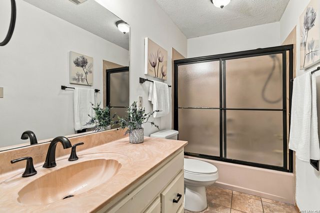 850 MISSION HILLS DR, New Braunfels, TX 78130