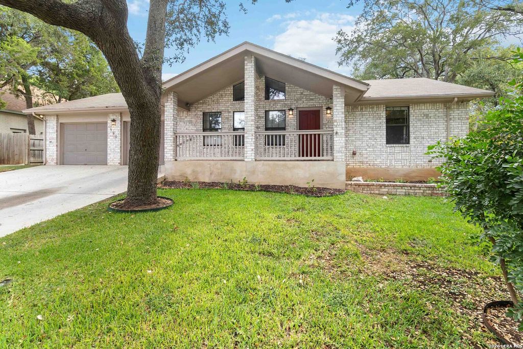 850 MISSION HILLS DR, New Braunfels, TX 78130