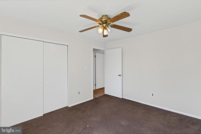 341 SILVIA ST, Ewing, NJ 08628