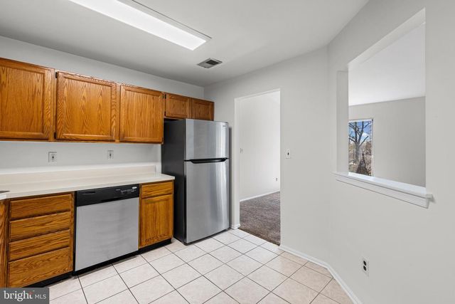 341 SILVIA ST, Ewing, NJ 08628