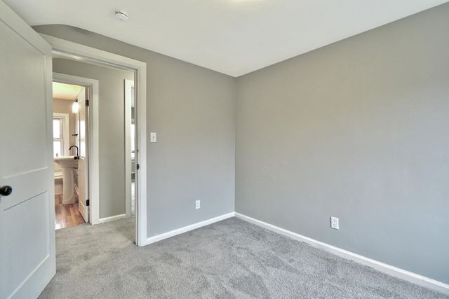 345 E Goulson Avenue, Hazel Park, MI 48030