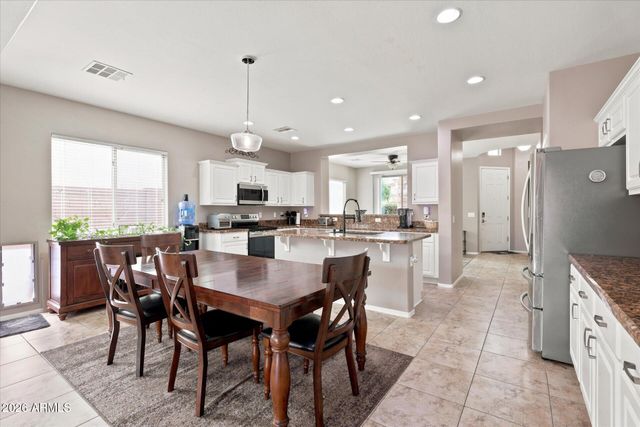 16974 W RIO VISTA Lane, Goodyear, AZ 85338