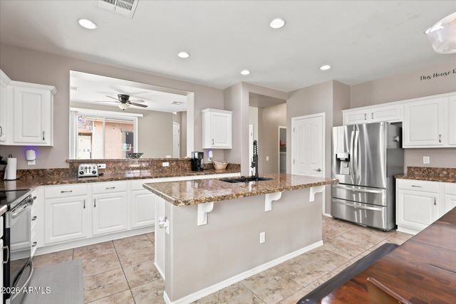 16974 W RIO VISTA Lane, Goodyear, AZ 85338