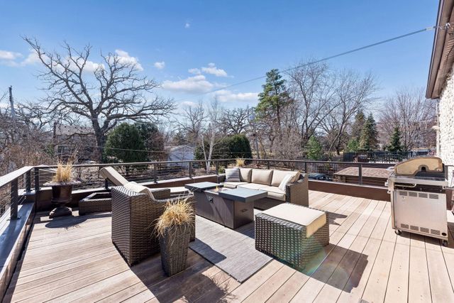 211 W Minnehaha Parkway, Minneapolis, MN 55419