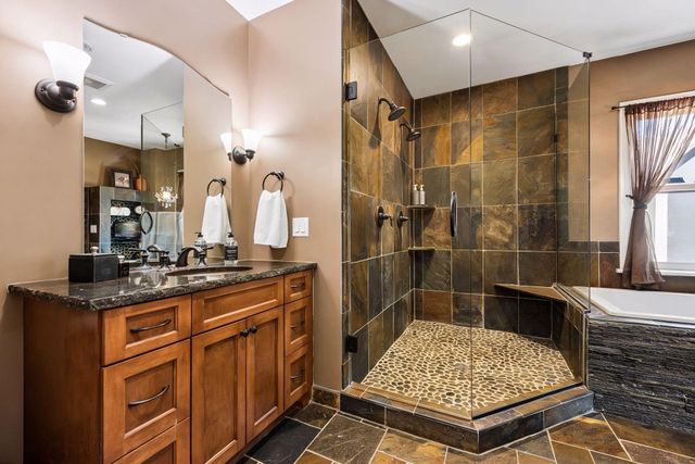 211 W Minnehaha Parkway, Minneapolis, MN 55419