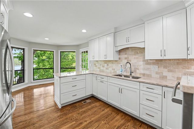523 N Flagship Drive, Salem, SC 29676