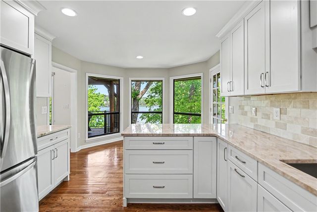 523 N Flagship Drive, Salem, SC 29676