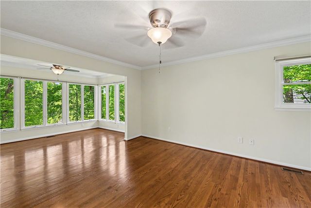 523 N Flagship Drive, Salem, SC 29676