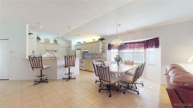 761 W Sunbird Path, Hernando, FL 34442