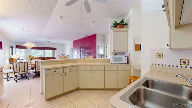 761 W Sunbird Path, Hernando, FL 34442