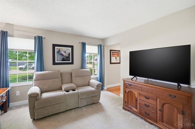 861 W Aberdeen Drive, Trenton, OH 45067