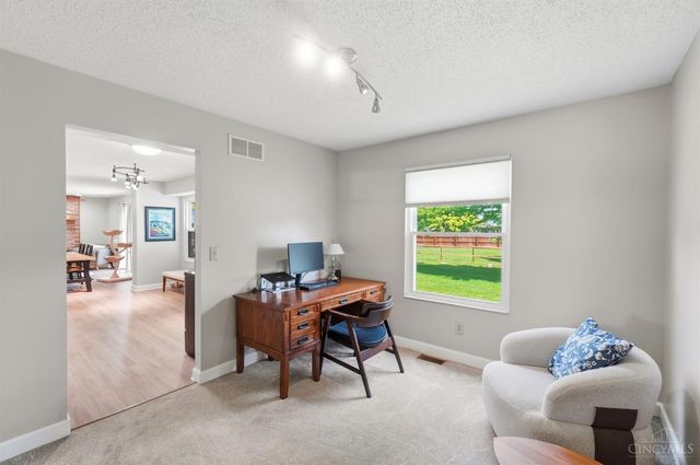 861 W Aberdeen Drive, Trenton, OH 45067